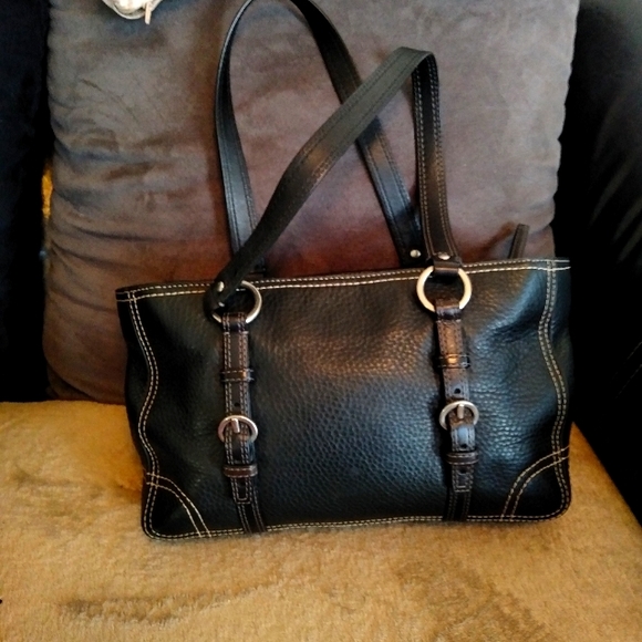 Leather Coach - Picture 4 of 6